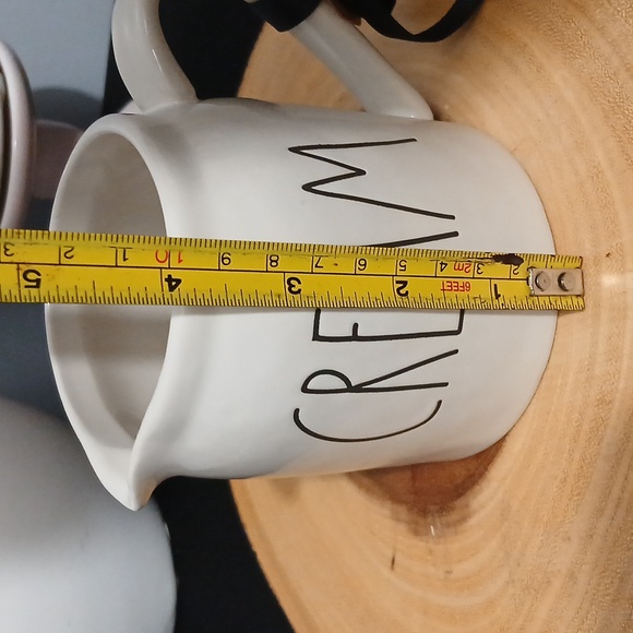 Chic Cream Ceramic Mug - Picture 6 of 7